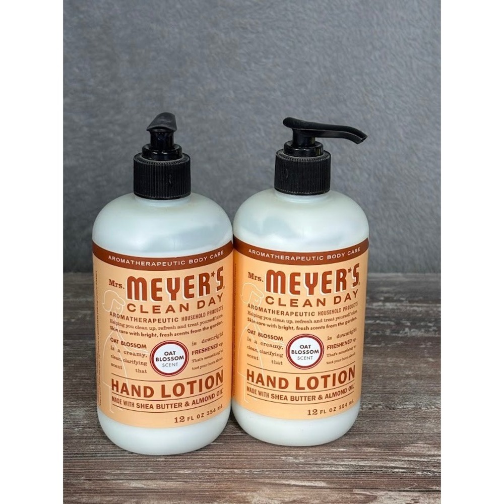 Mrs Meyers Clean Day Hand Lotion Oat Blossom Scent 12 oz Set of 2‎